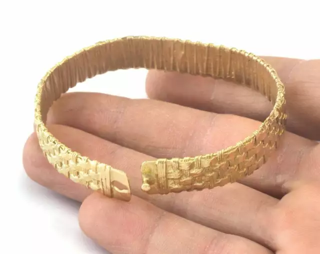 Weave Shape Locked Bracelet Raw Brass (60mm inner size - Adjustable ) OZ3153