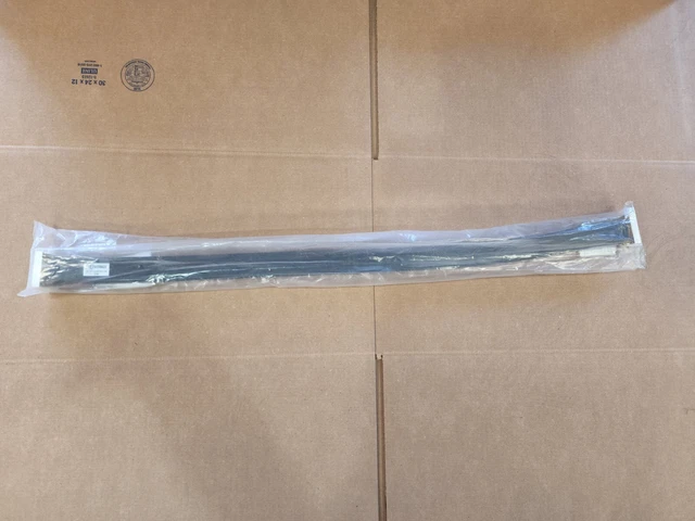 Pasternack PE-W112SF005-36 Flexible Waveguide NEW!! Pasternack PE-W112SF005-36 Flexible Waveguide NEW!!