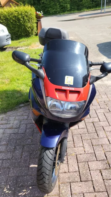 schöne und schnelle HONDA CBR 1000 Dual