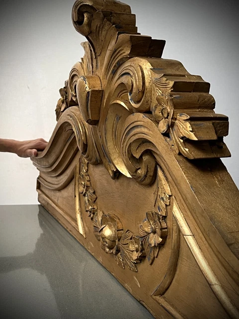 Antique French Armoire Top Pelmet. Fronton D'armoire. Gilded Paint Decoration. 3