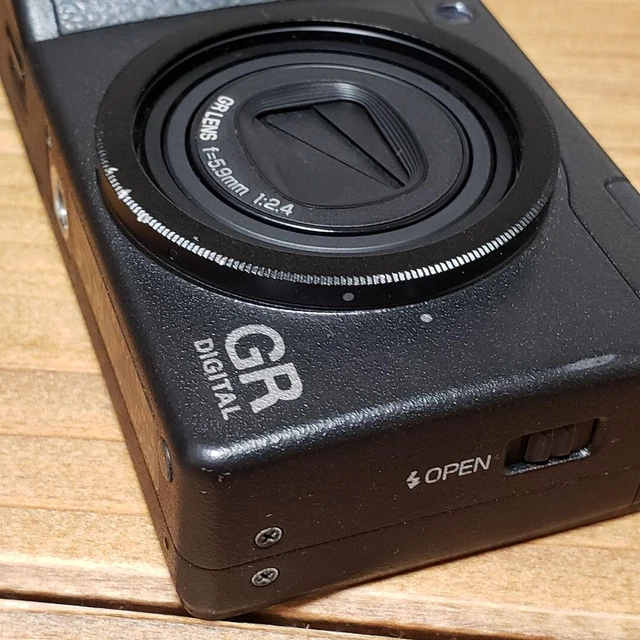 Ricoh GR Digital II Digital Camera  Black from japan 3