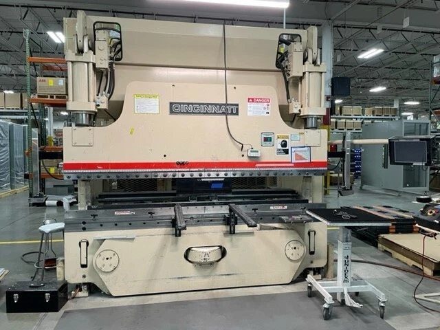 Cincinnati Proform Pf135 X 8, 135 Ton Cnc Press Brake New: 2009 | Rm