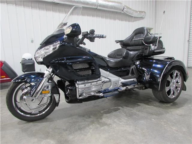 gold wing 2008