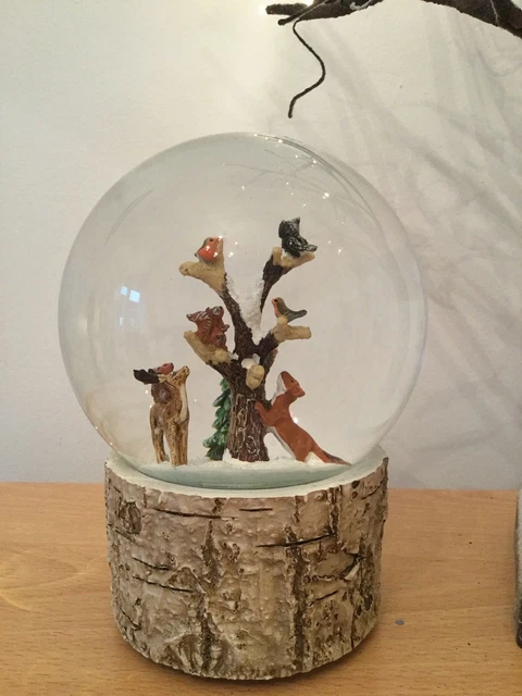 Gisela Graham Woodland Animals Large Musical Snow Globe