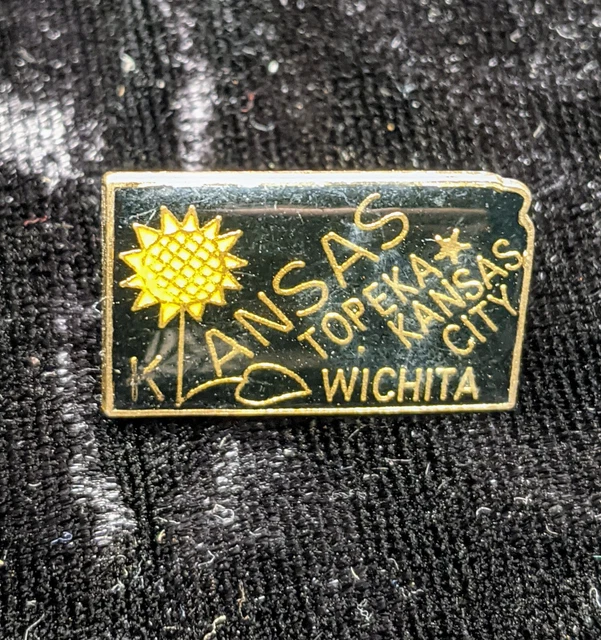 Vintage Collectible Kansas Pin Pinback, Kansas City, Wichita, Topeka, Sunflower