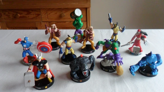 Lot De 2 Figurines Avengers/Marvel Ou Superman Au Choix - Occasion - Héros Comics