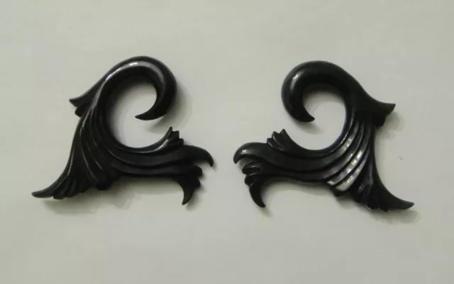 Pair Hand Carved Feather BLACK HORN TRIBAL FLORAL SPIRAL FLOWER TALON PLUG GAUGE