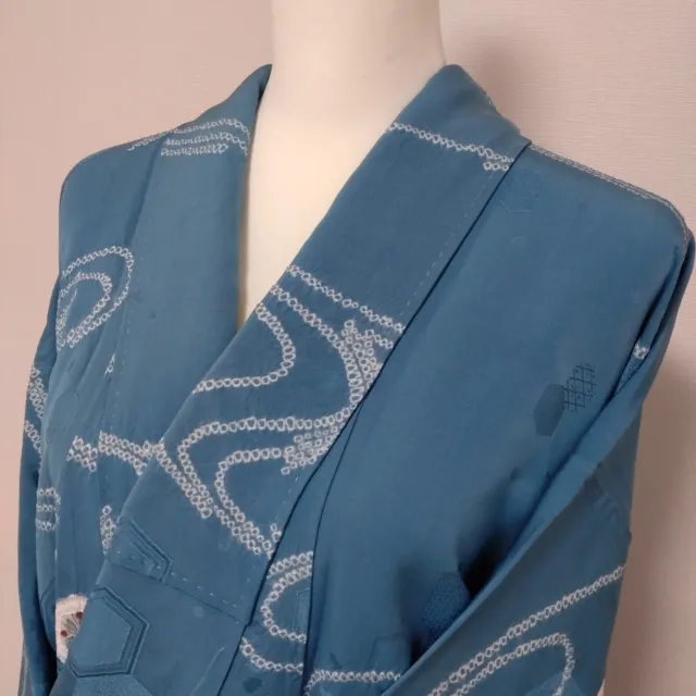 Woman Japanese Kimono Komon Silk Kikko Shibori Blue