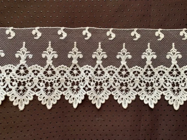 Vintage French 1910s Lace edging -Floral Embroidery on tulle cotton 200cm by 13