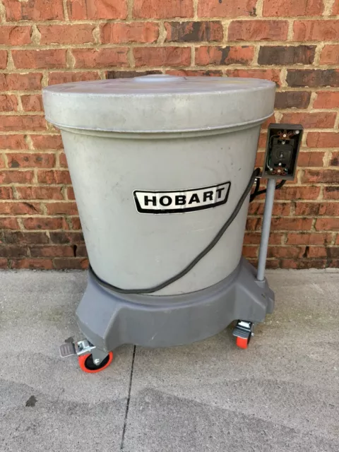 Used Hobart SDPE 20 Gallon Salad Dryer Spinner