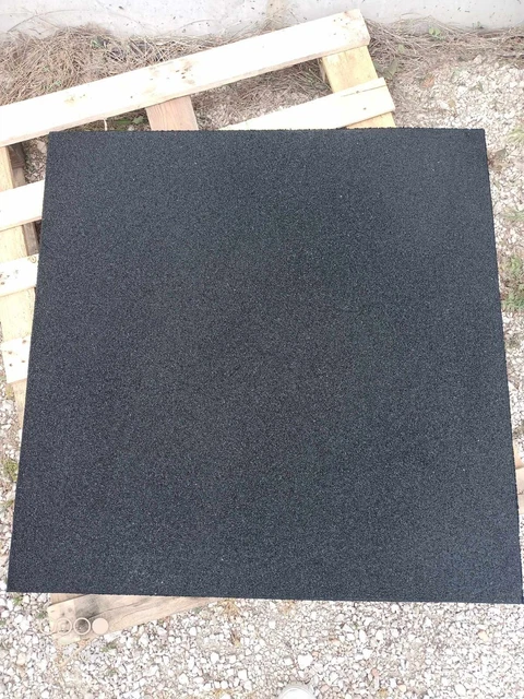 Tappeto Puzzle Palestra 100x100x2cm - Mattonella Gommata EVA Per Arti Marziali