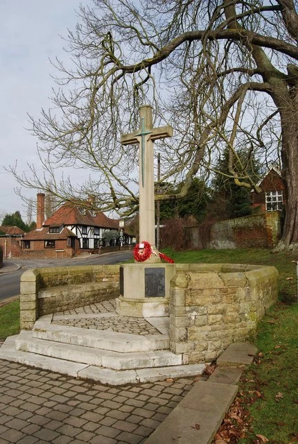 Photo 6x4 War Memorial, Yalding Congelow  c2009