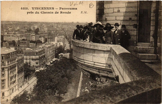 CPA VINCENNES - Panorama taken from the Chemin de Ronde (519718)