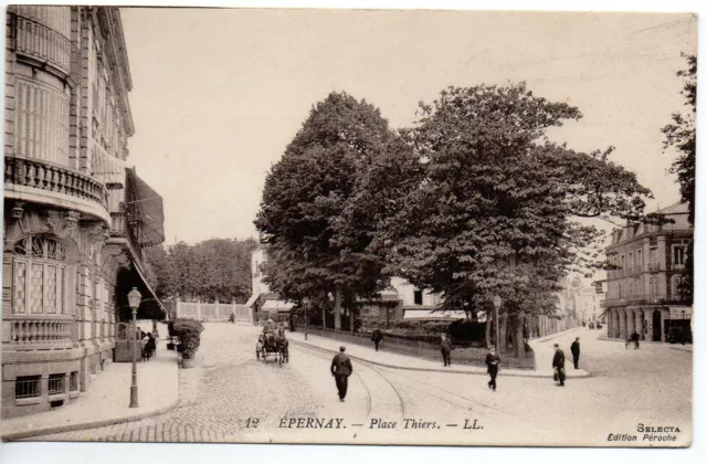 EPERNAY - Marne - CPA 51 - les rues - Place Thiers