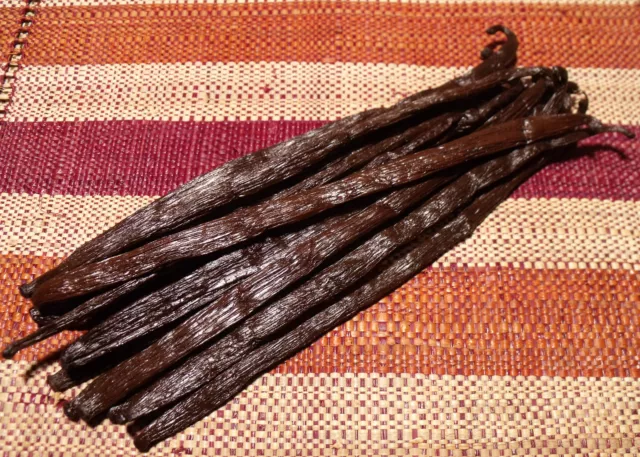 5 BACCELLI DI VANIGLIA BOURBON DI MADAGASCAR ULTIMO RACOLTO 13-15 cm