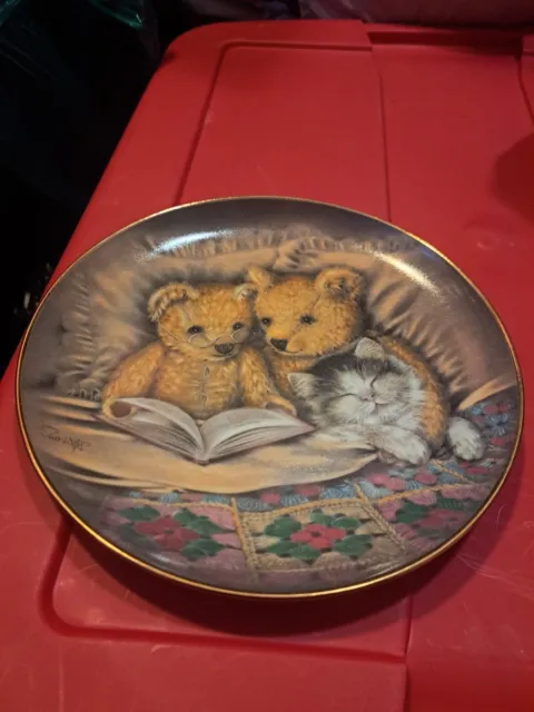 Bedtime Story By Sue Willis - Franklin Mint Heirloom Plate TeddyBears