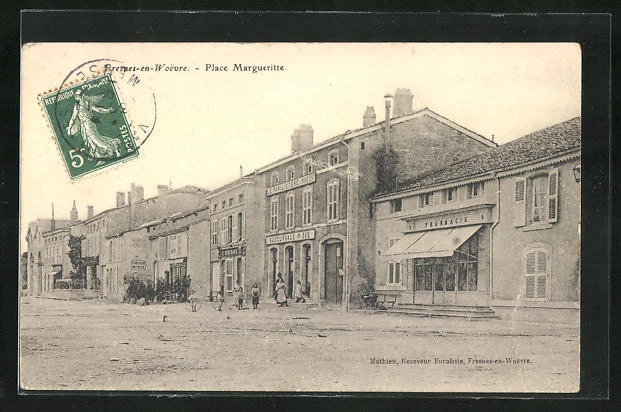 CPA Fresnes-en-Woevre, Place Margueritte