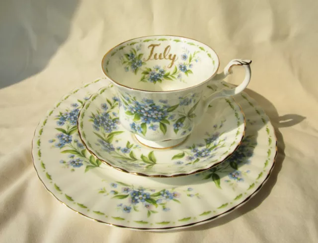 Royal Albert Tea Cup Saucer & Plate Trio Flower of the Month July Forget Me Not