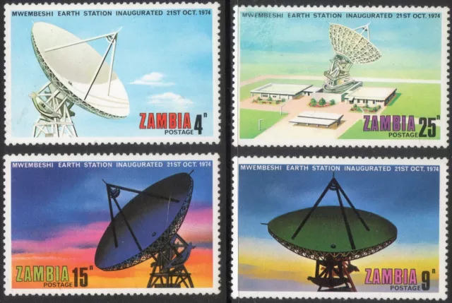 Zambia 1974 QEII Mwembeshi Stazione Terra set di 4 francobolli nuovi di zecca nuovi di zecca