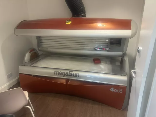 Mega Sun Sunbed Super 4000