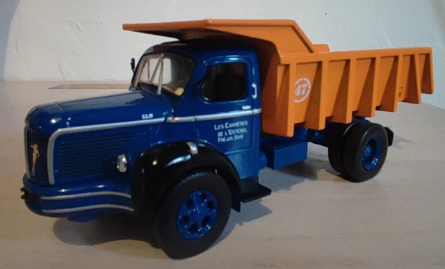 COLLECTION BERLIET - N° 72 - L 62 RM3 BENNE MARREL 1968 - 1/43