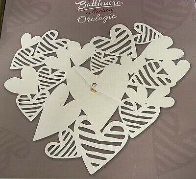 Brandani BRANDANI BATTICUORE OROLOGIO DA PARETE AVORIO IN METAL  cm 32 x cm 31 cod 54252 