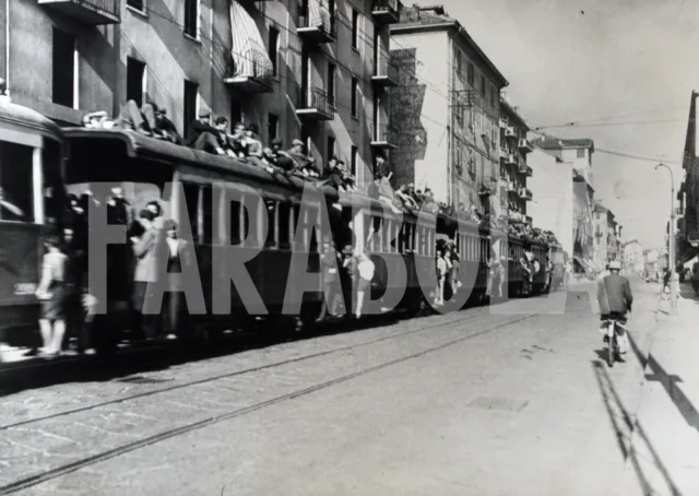 Altes Pressefoto Mailand Strassenbahn A Dampf 1945 Druck 24x30 CM