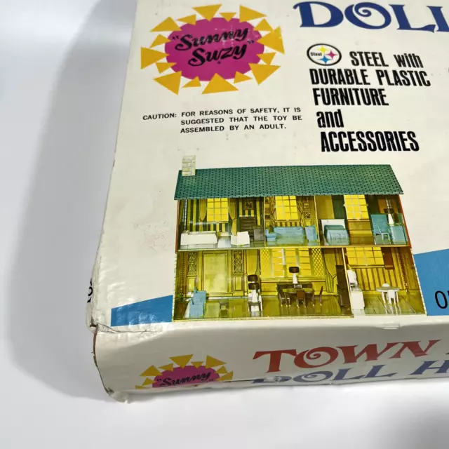 Wolverine Sunny Suzy Furnish Town & Country Tin Doll House New! Sealed! Vintage! 2