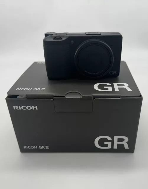 Ricoh GR III 24.2 MP Digital Camera - Black - 2505 Shutter Count - Very Good