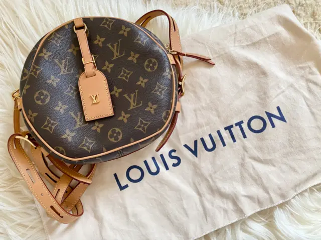 Louis Vuitton 2021 pre-owned Boite Chapeau crossbody bag - ShopStyle