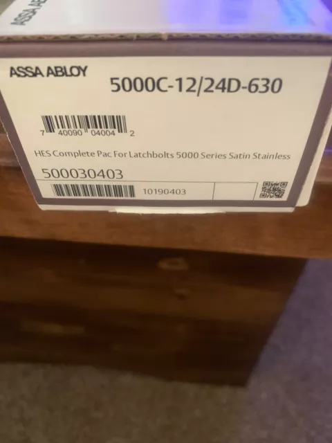 NEUF DANS SA BOÎTE ASSA ABLOY HES acier inoxydable frappe électrique, robuste, 5000C-12/24D-630 2