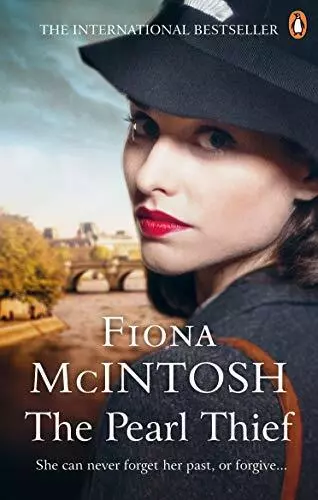 The Pearl Thief: A sweeping, epic story of love and betrayal-Fiona McIntosh