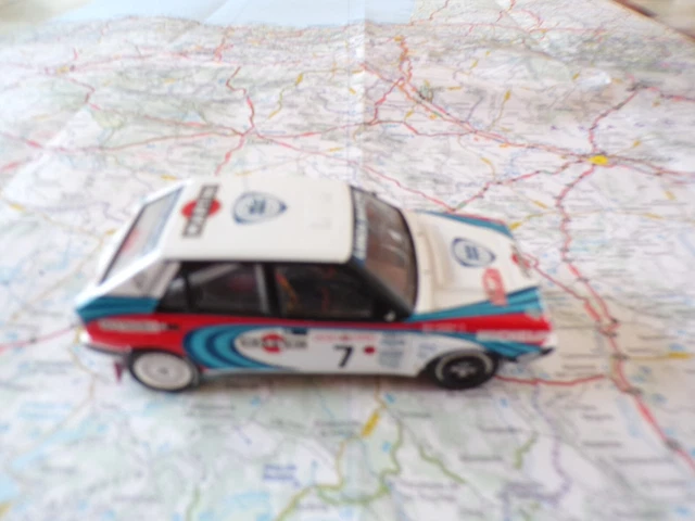 Miniature Lancia Delta HF N°4, Monte-Carlo 1989, Biasion, IXO 1/43, Boîte