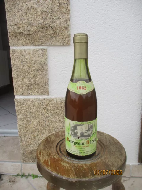 1 bouteille de  bourgogne aligote 1982 domaine fribourg