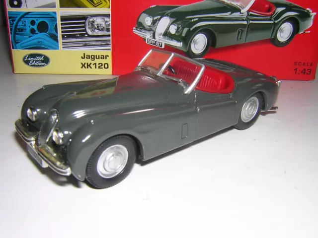 Corgi Vanguards 1/43 Jaguar Xk120 - Battleship Grey