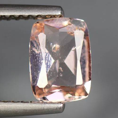 1.04 Cts_Simmering Ultra Nice Color_100 % Natural Peach Pink Morganite_Brazil