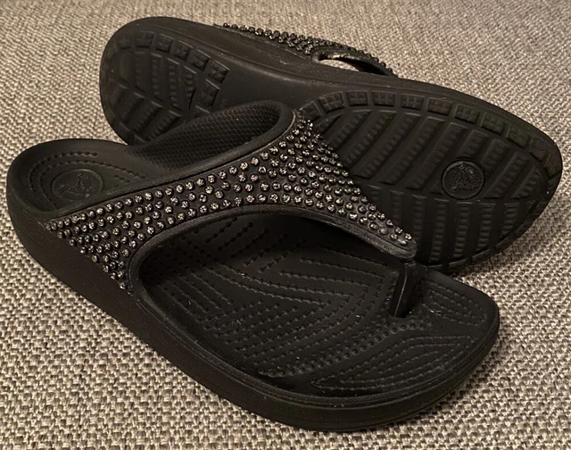 CROCS SLOANE DIAMANTE Women's Size 6 Embellished Black Flip Flop Thong  Sandals £15.72 - PicClick UK