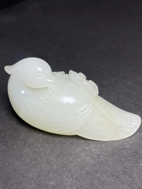 Chinese Exquisite Handmade Bird carving Hetian Jade Statue