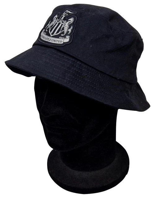 NEWCASTLE UNITED FC Official Bucket Hat Black NUFC Silver Crest Badge