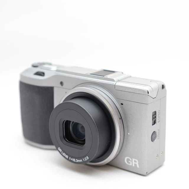 RICOH Digital Camera GRII Silver Edition Used in Japan shutter count 6976 shots
