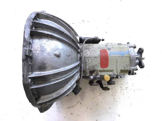 MERCEDES R107 350 SL A1172611401 Gearbox Manual 4 speed 716 100 1 044 mercedes-r107-350-sl-a1172611401-gearbox-manual-4-speed-716-100-1-044