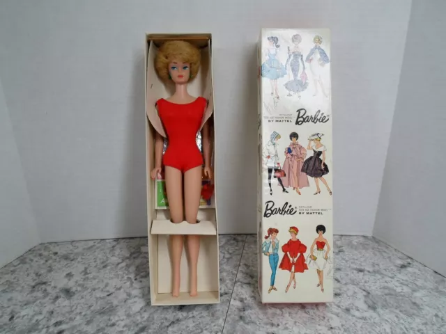 Barbie Teen Age Fashion Model, Ash Blonde, Bubble Cut with Pedestal-Matel 1963