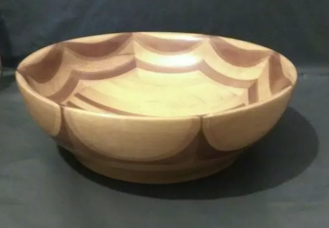 Large Handcrafted Wooden Bowl from NZ/New Zealand Timbers | Sovereign Woodware