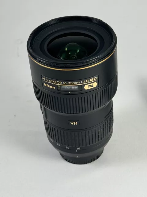 Nikon Nikkor AF-S 16-35mm f/4.0 IF ED VR Lens 3