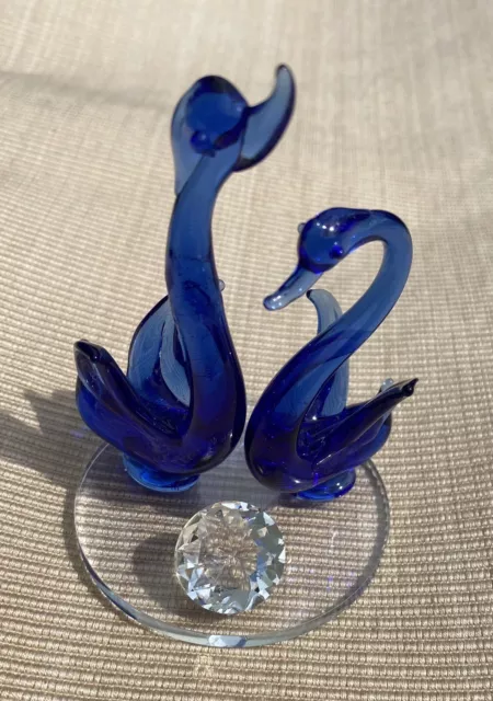 Art Glass Cobalt Blue Pair Swan Figurine Paperweight Crystal Diamond Engagement