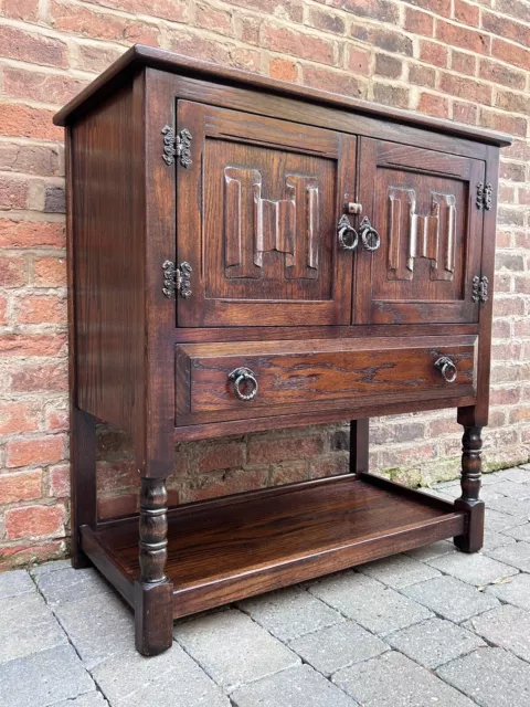 Old Charm Or Style Carved Oak 2 Door Single Drawer Cabinet Cupboard Ex Cond