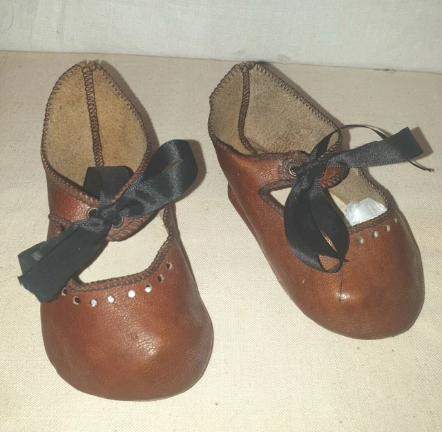 Tres Belles Chaussures En Cuir Grande Taille De Poupée Ancienne Jumeau - T 13