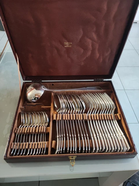 24 Couverts Anciens En Métal Argenté