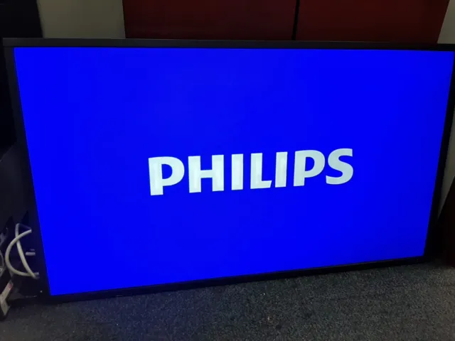 Philips 46'' Commercial digital display monitor BDL4650EL Full HD advertising