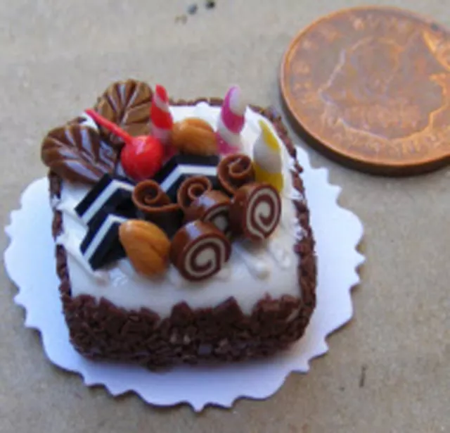 Kuchen Mit Schokolade Glasur 1:12 Maßstab Tumdee Puppen Miniatur Haus Food NC72